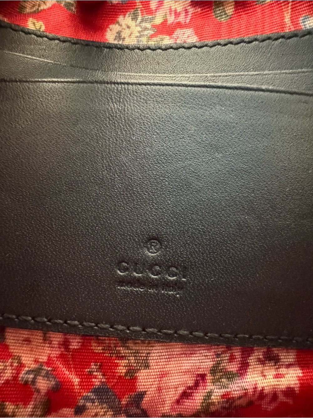 Gucci Black and Yellow patent leather wristlet - Picture 6 of 8
